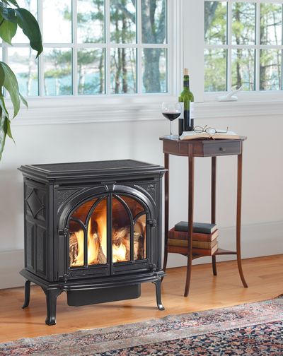 The Jotul: GF 200 DV II Lillehammer, available at Plymouth Fireplace in Plymouth, Massachusetts